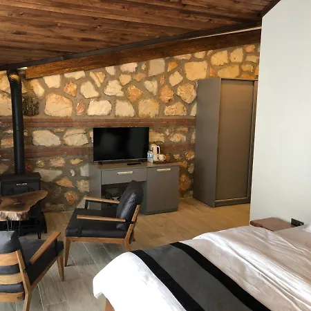 Motel para Casais Masklavi *