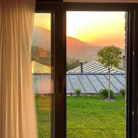 Masklavi Motel para Casais *