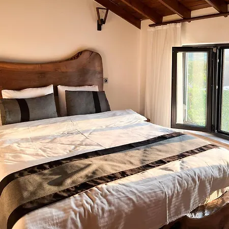 Masklavi Motel para Casais *