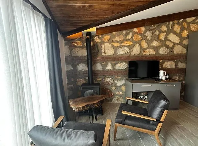 ラブホテル Masklavi