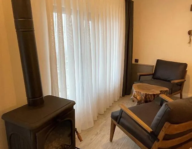 ラブホテル Masklavi