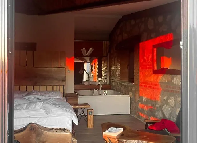 ラブホテル Masklavi