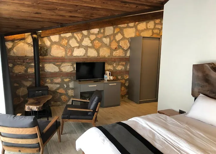 ラブホテル Masklavi *